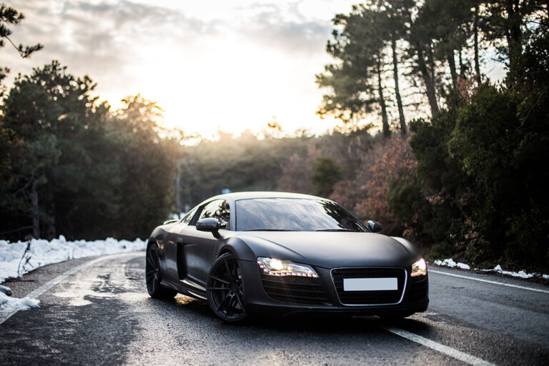 Luxury Sports Car Rental Options in Dubai